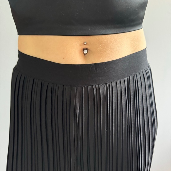 Beyond Words Pleated Trouser Pants *NWT* - Picture 5 of 7